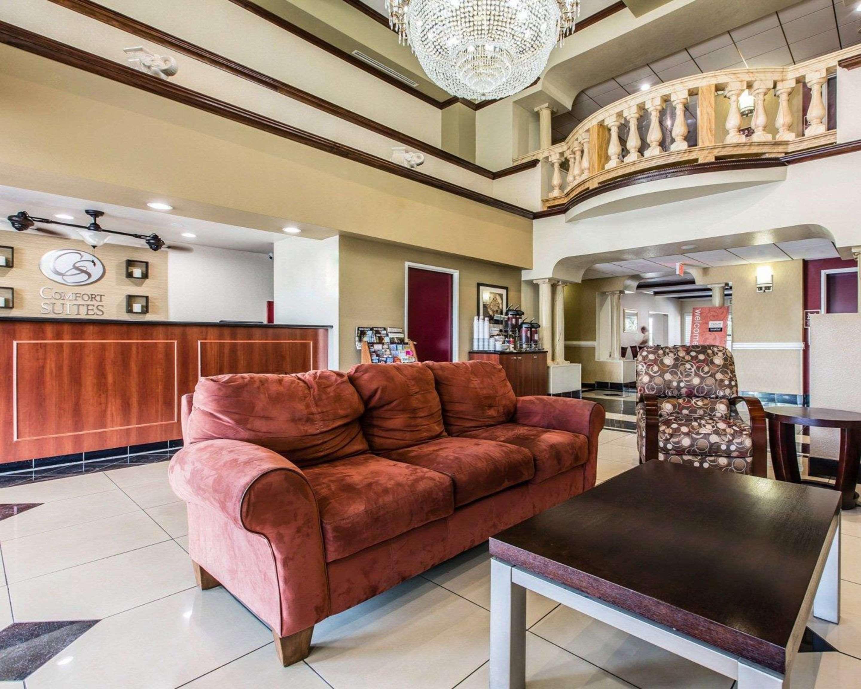 Comfort Suites Bakersfield Kültér fotó
