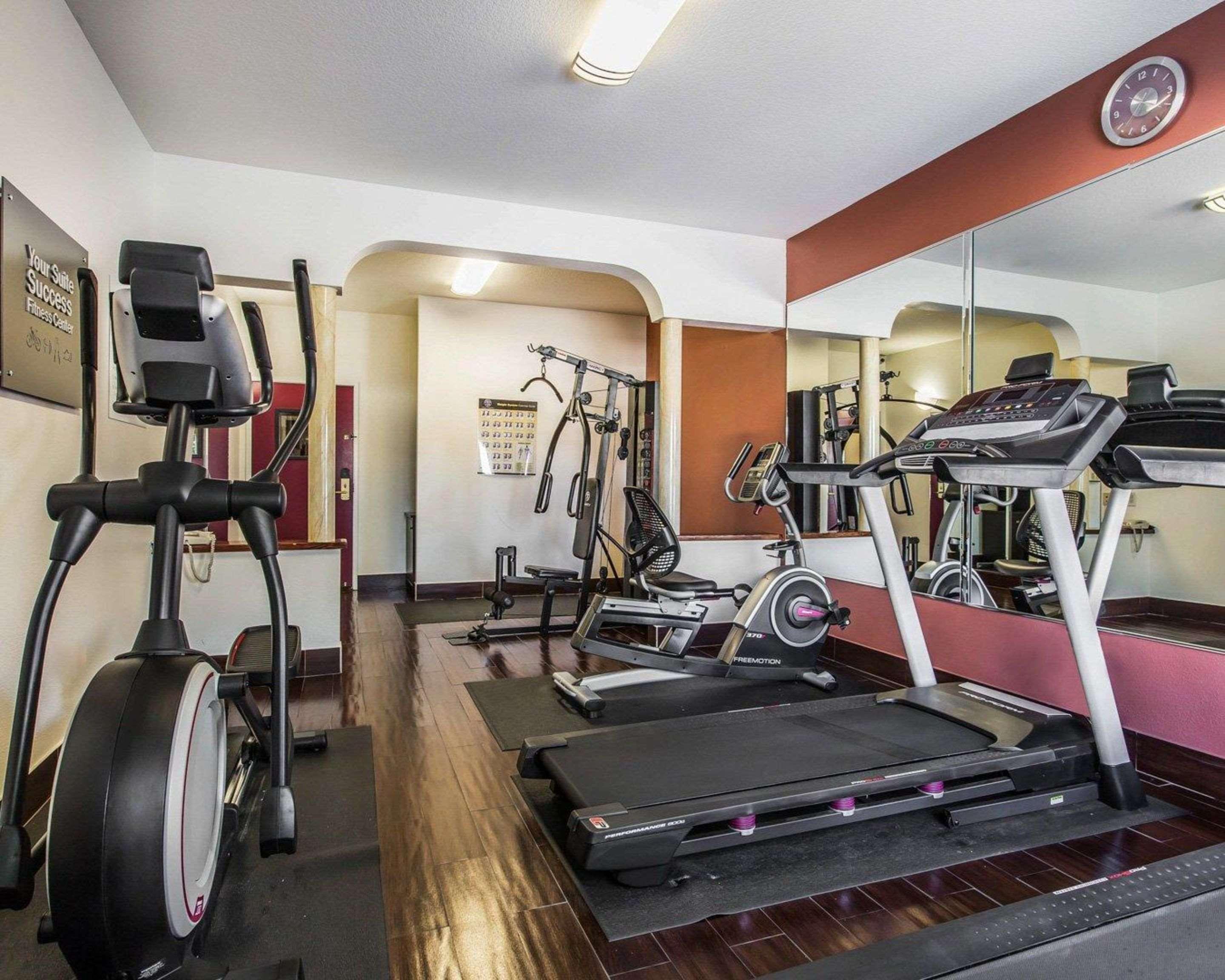 Comfort Suites Bakersfield Kültér fotó