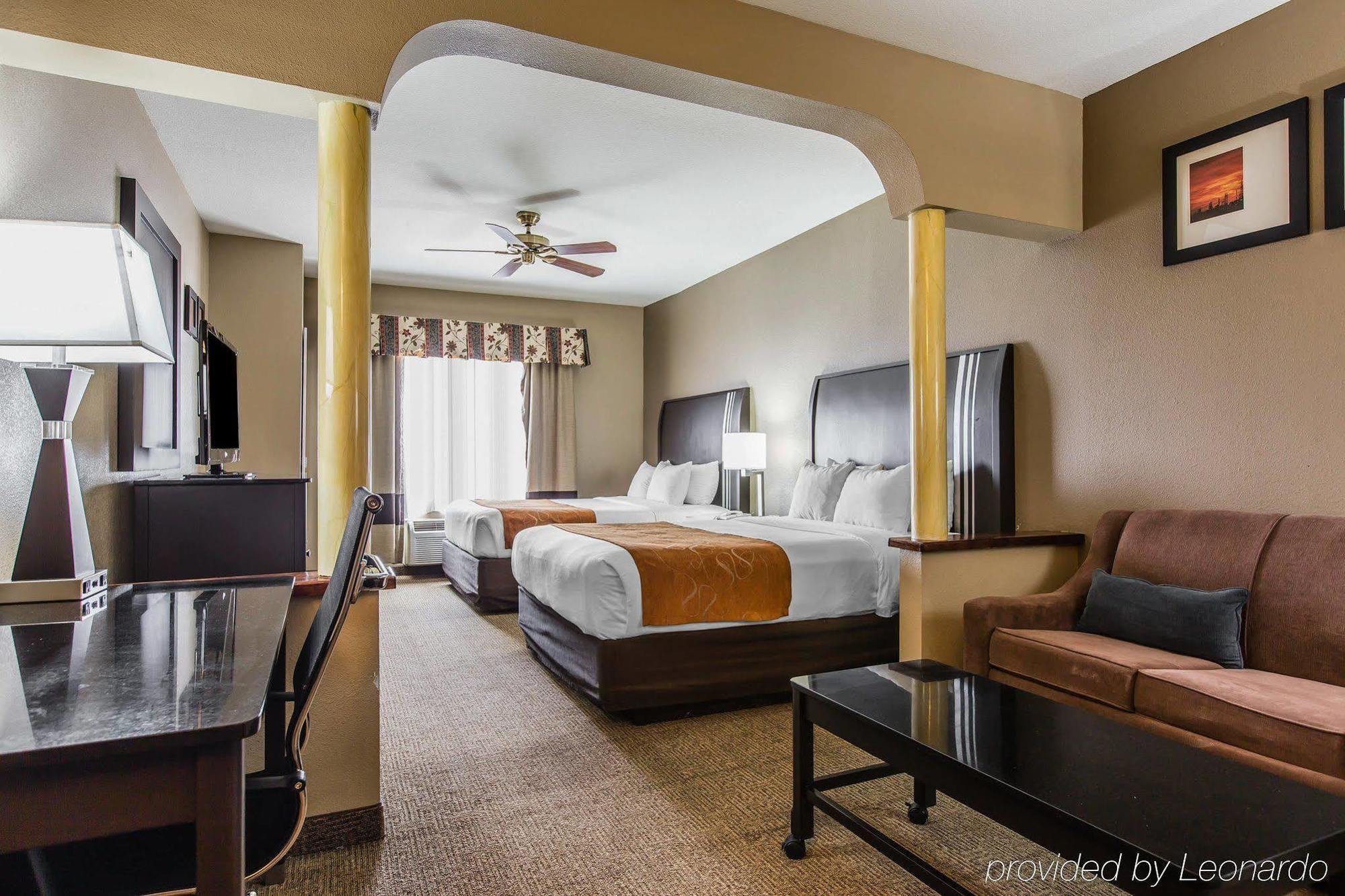 Comfort Suites Bakersfield Kültér fotó